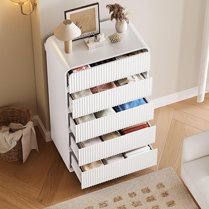 Tall Dresser for Bedroom with 5 Drawers, Fluted Chest of Drawers with Round Curved Corner, Hidden Handles, Modern Wood Storage Organizer for Bedroom, Nursery, Living Room