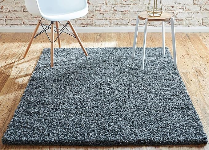 Unique Loom Solid Shag Collection Area Rug (4' 1" x 6' 1" Rectangle, Graphite Gray)