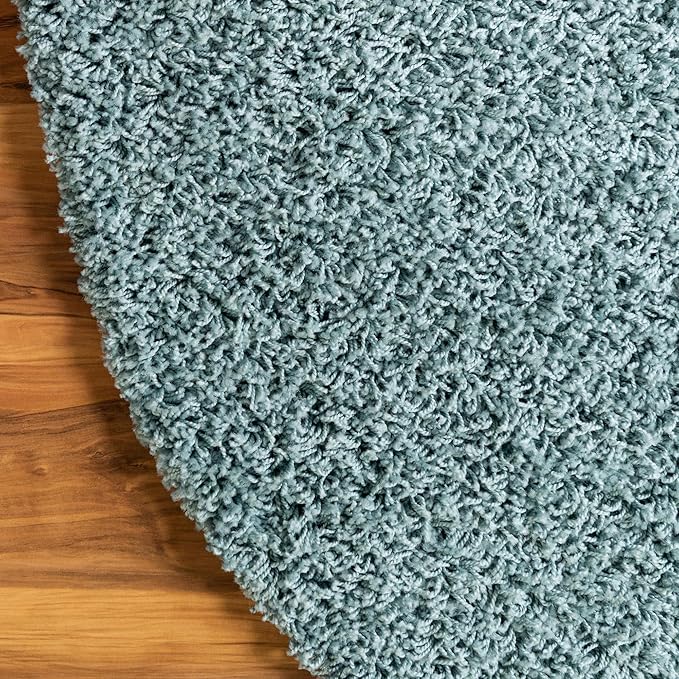 Unique Loom Solid Shag Collection Area Rug (5' 3" Round, Light Slate Blue)