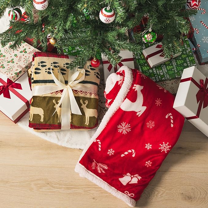 PAVILIA Red Reindeer Christmas Sherpa Throw Blanket, Ultra Soft Reversible Fleece Sherpa 50x60 Winter Blanket for Couch & Bed, Cozy Christmas Home Decor Holiday
