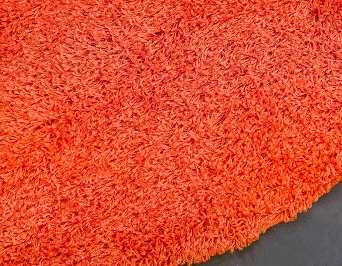 Unique Loom Solid Shag Collection Area Rug (6' 1" Round, Tiger Orange)