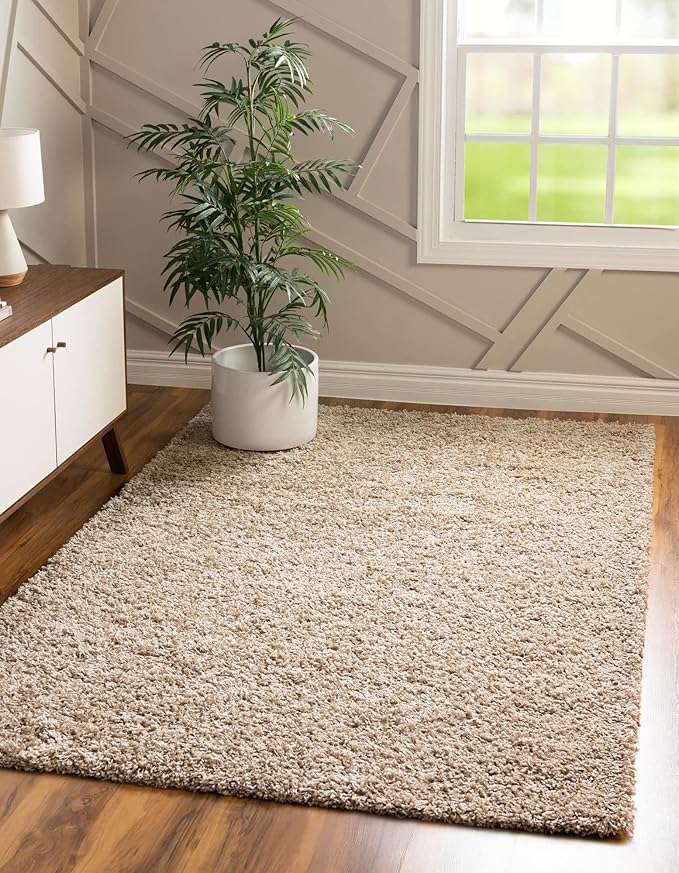 Unique Loom Solid Shag Collection Area Rug (5' 3" x 8' Rectangle, Taupe)