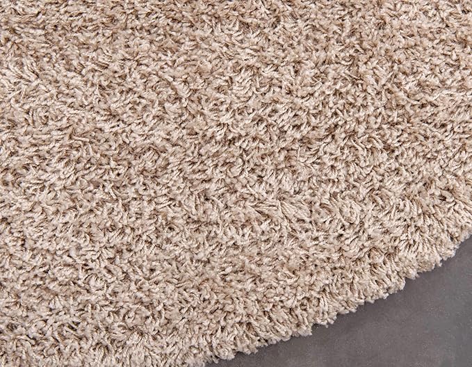 Unique Loom Solid Shag Collection Area Rug (6' 1" Round, Taupe)
