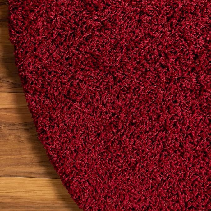 Unique Loom Solid Shag Collection Area Rug (5' 3" Round, Cherry Red)