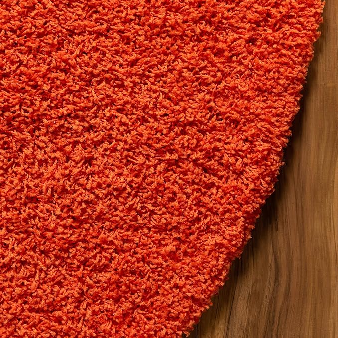 Unique Loom Solid Shag Collection Area Rug (4' 1" Round, Tiger Orange)