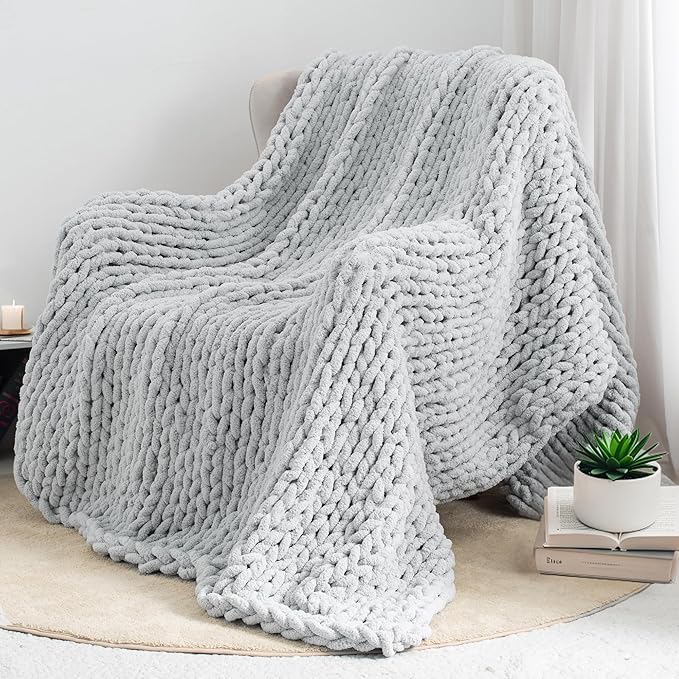 Chunky Knit Throw Blanket 50"X 60", 100% Handmade with Soft Chenille Yarn, 4.4lbs Thick Cable Knitted Blankets, Large Rope Knot Crochet Throws for Couch Sofa Bed Home Decor, Light Grey
