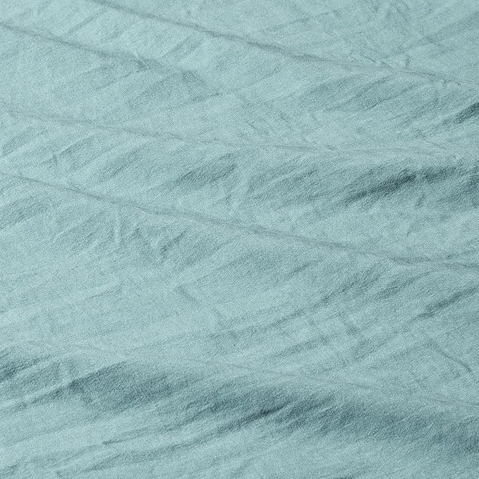 Amazon Basics Brushed Microfiber Comforter Set, Extra Soft with Natural Texture, 3-Piece, King, Blue