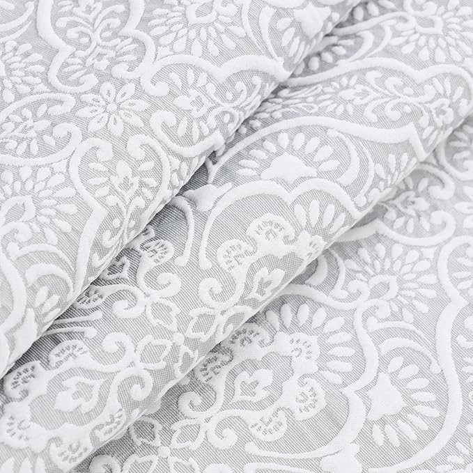 Superior 3 Piece Bedspread Set, Home Bed Decor, Decorative Bed Spread, 2 Pillow Shams, Medium Weight Blanket, Floral Matelasse Coverlet, Bedding Essentials, Enzy Collection, Queen, Silver