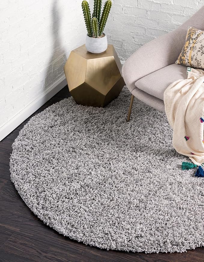 Unique Loom Solid Shag Collection Area Rug (4' 1" Round, Cloud Gray)