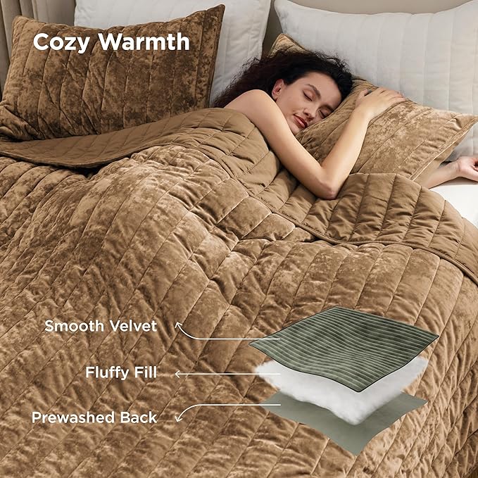 Bedsure Velvet Quilt King Size Set - 108"x96" Lightweight Velvet Comforter King, Oversized Luxury Bedspread Coverlet, Ultra-Soft Winter Bedding Set with 2 Pillow Shams, Caramel Gold