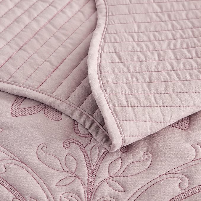 CHIXIN Bedspread Coverlet Quilt Set Full Size - Lightweight Bedding Cover - Beautiful Stitching - 5 Piece Reversible Bedspread - Gorgeous Damask Paisley Pattern (Full, Pale Rose)