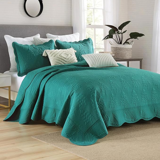 MarCielo 3-Piece Christmas Quilt 100% Cotton Oversized Bedspread Lightweight Coverlet Embroidery Christmas Tree Pattern Bedding Set(TC Emerald, Oversized Queen (100"x106"))