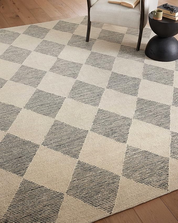 Loloi Chris Loves Julia Francis Collection FRA-01 Beige/Charcoal 8'-6" x 12' Area Rug