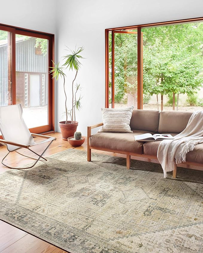 Loloi Skye Collection SKY-13 Natural/Sand 9'-0" x 12'-0" Area Rug