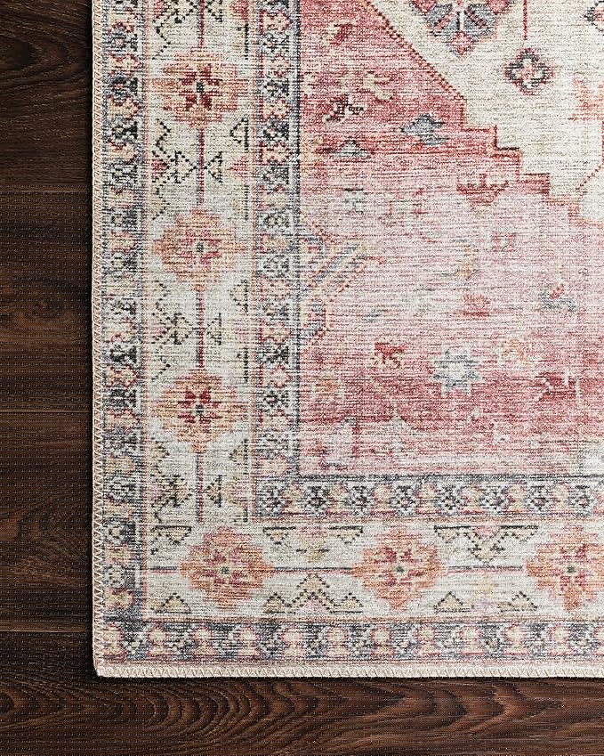 Loloi Skye Collection SKY-02 Ivory/Berry 6'-0" x 6'-0" Round Area Rug